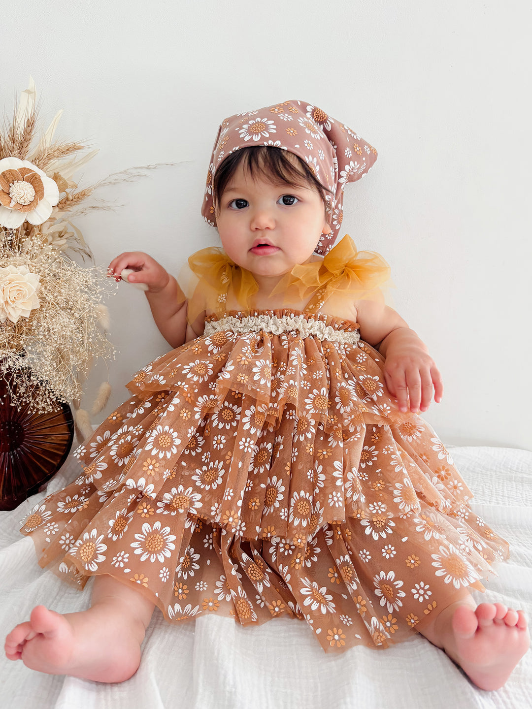 Toffee Daisy Bandana - Brown
