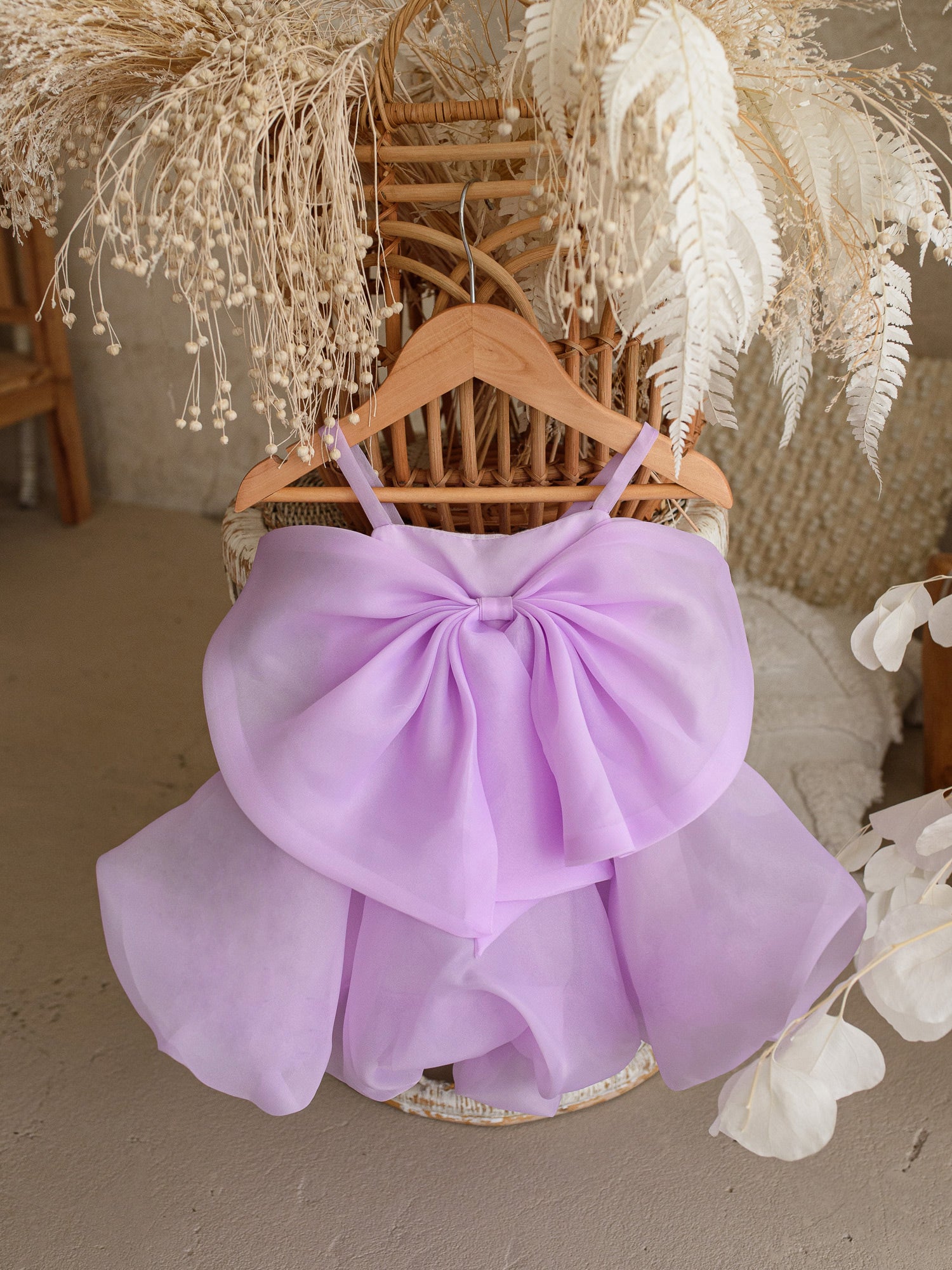 light purple colour dress Tulle Wedding Dresses Ball Gown Spaghetti Straps V-Neck Beaded Bridal Wedding Gowns 803076 Kurti Details Love In Full Bloom Organza