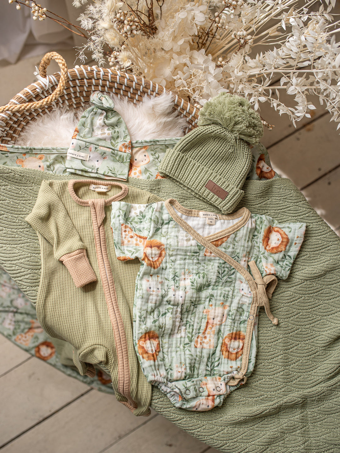 Wild & Free Kimono - Green