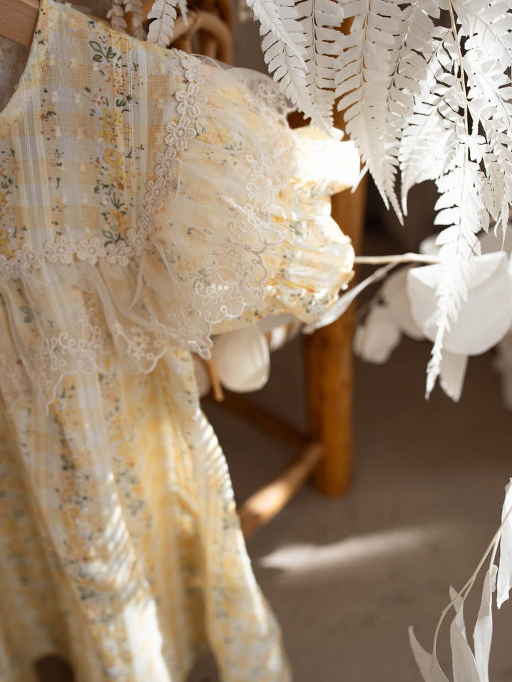 Elodie Bloom - Yellow