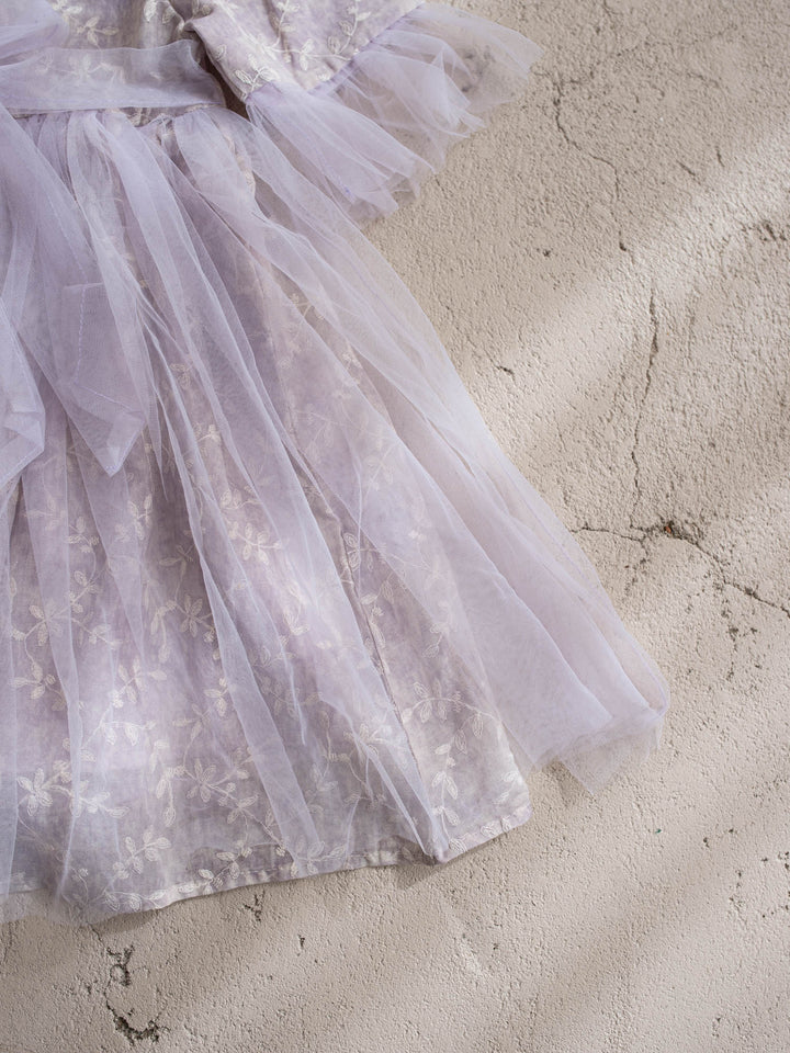 Aila Paige - Lilac