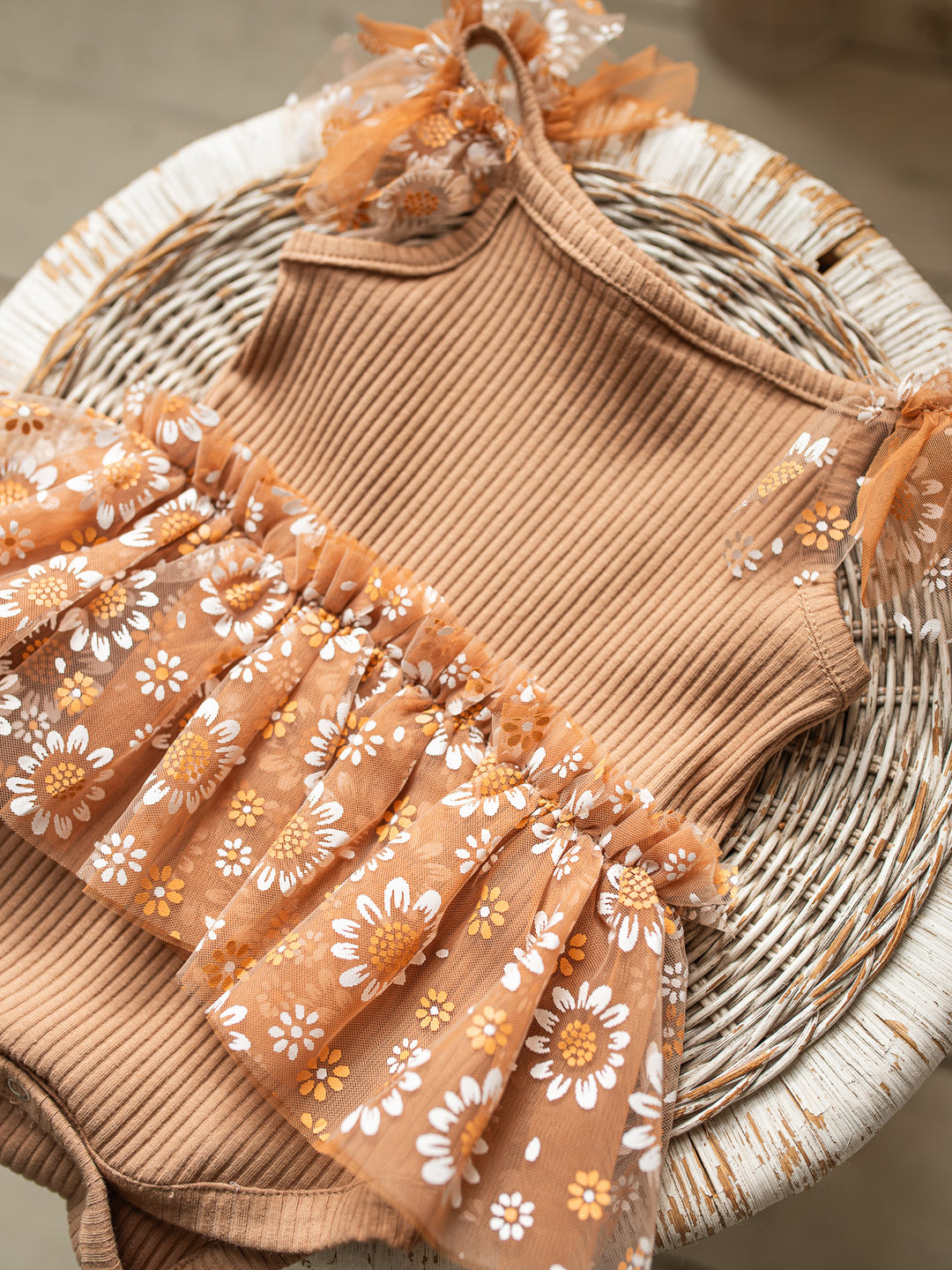 Toffee Daisy Bodysuit - Tan