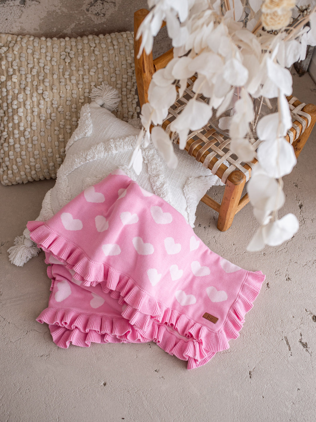 Lovebug - Frill Knitted Baby Blanket - Pink