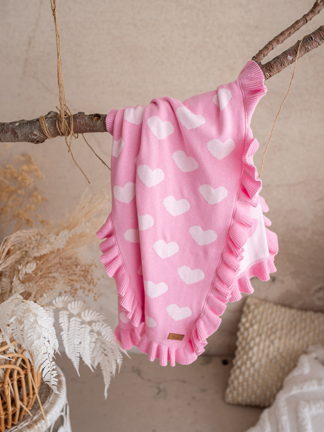 Lovebug - Frill Knitted Baby Blanket - Pink