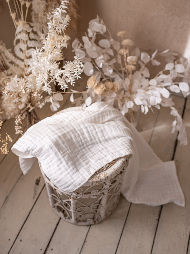 Lullaby - Lux Muslin Gauze Blanket - White