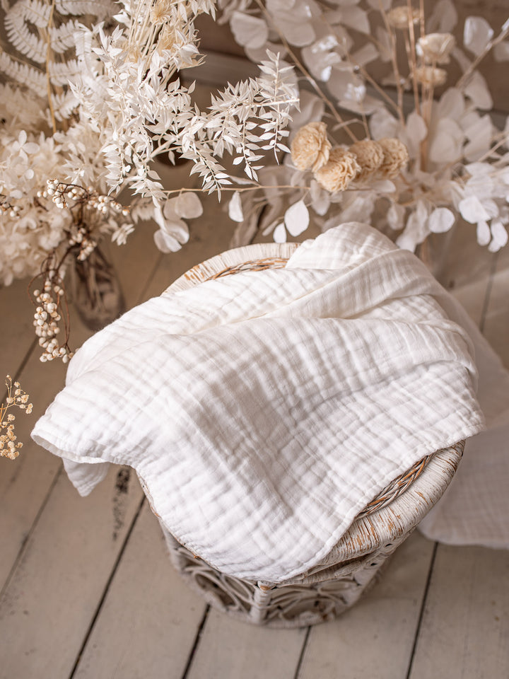 Lullaby - Lux Muslin Gauze Blanket - White