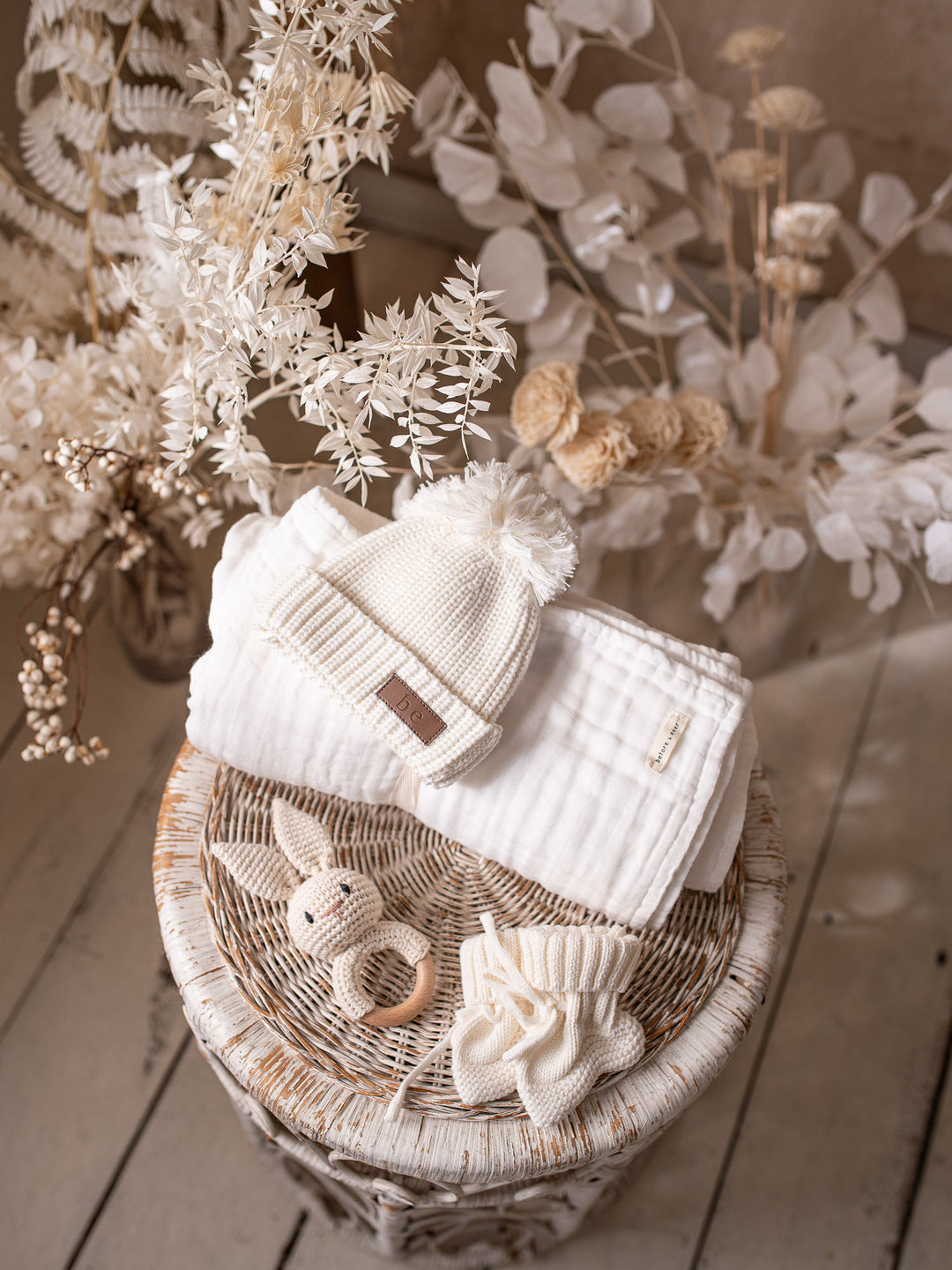 Lullaby - Lux Muslin Gauze Blanket - White