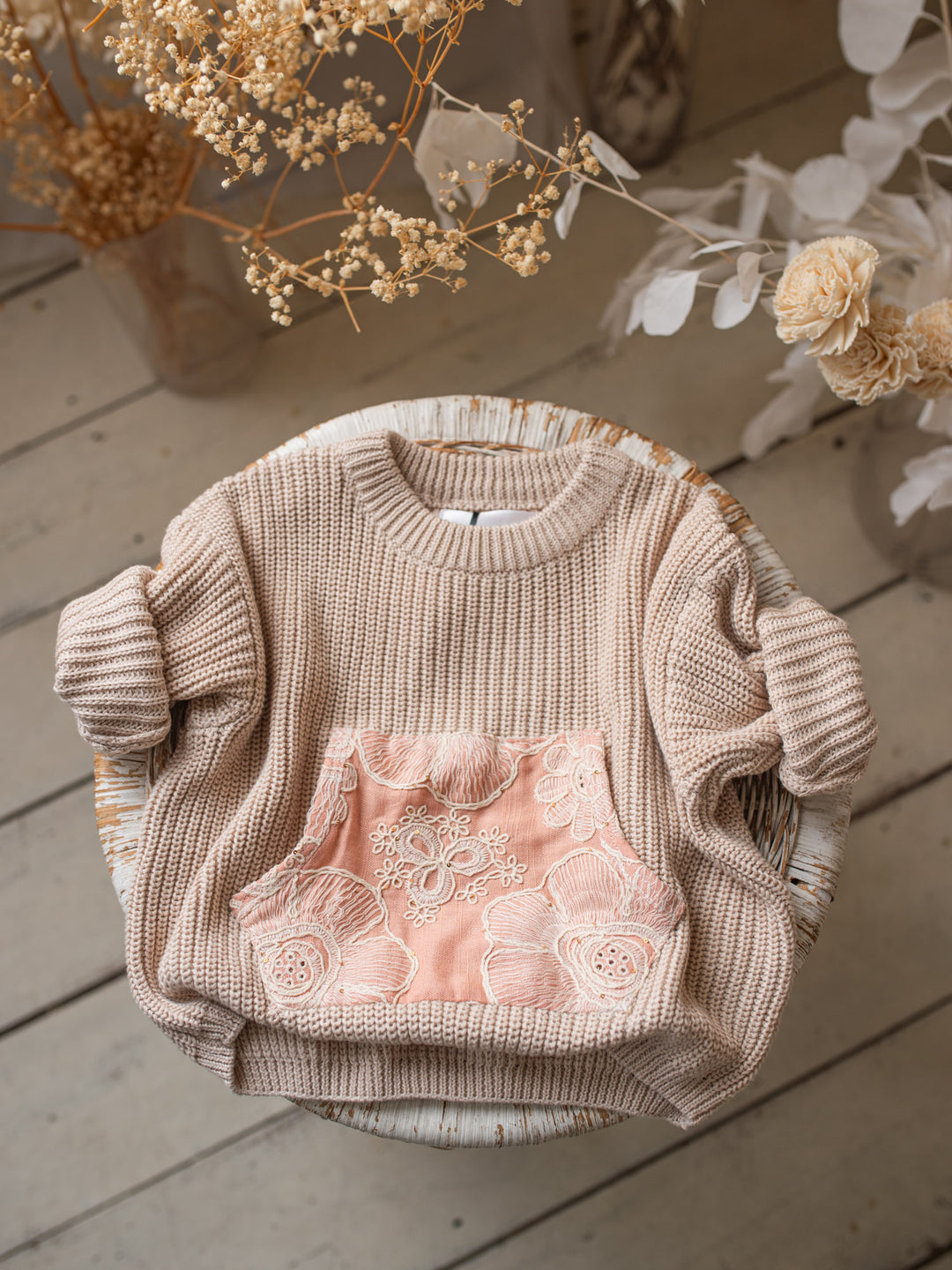 Lace Story Sweater - Oatmeal