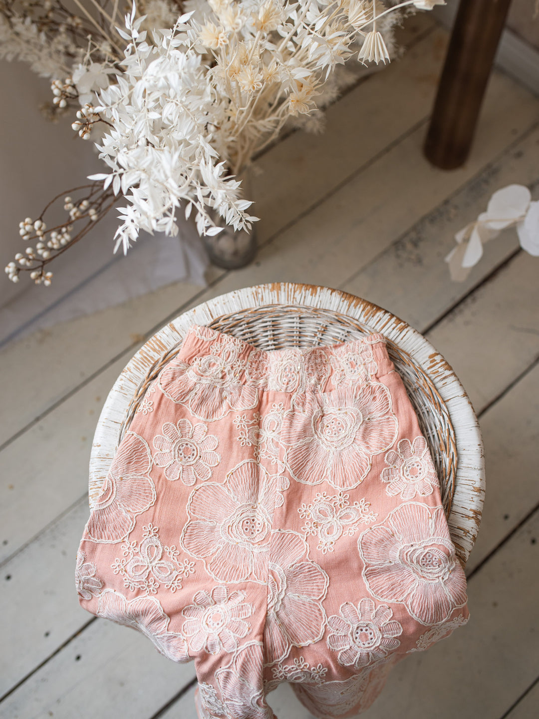 Lace Story Wide-Leg Pants - Blush