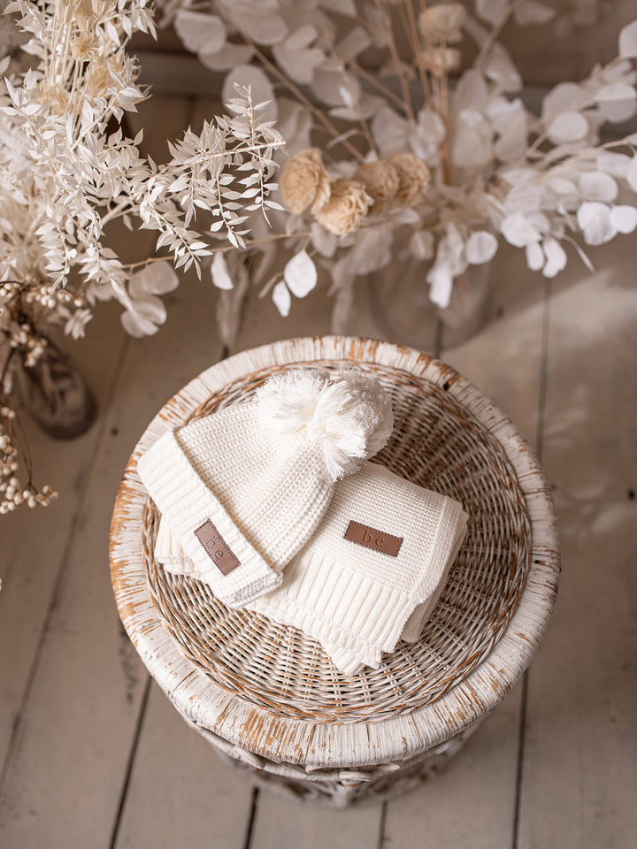 Pure - Knitted Baby Blanket - Milk
