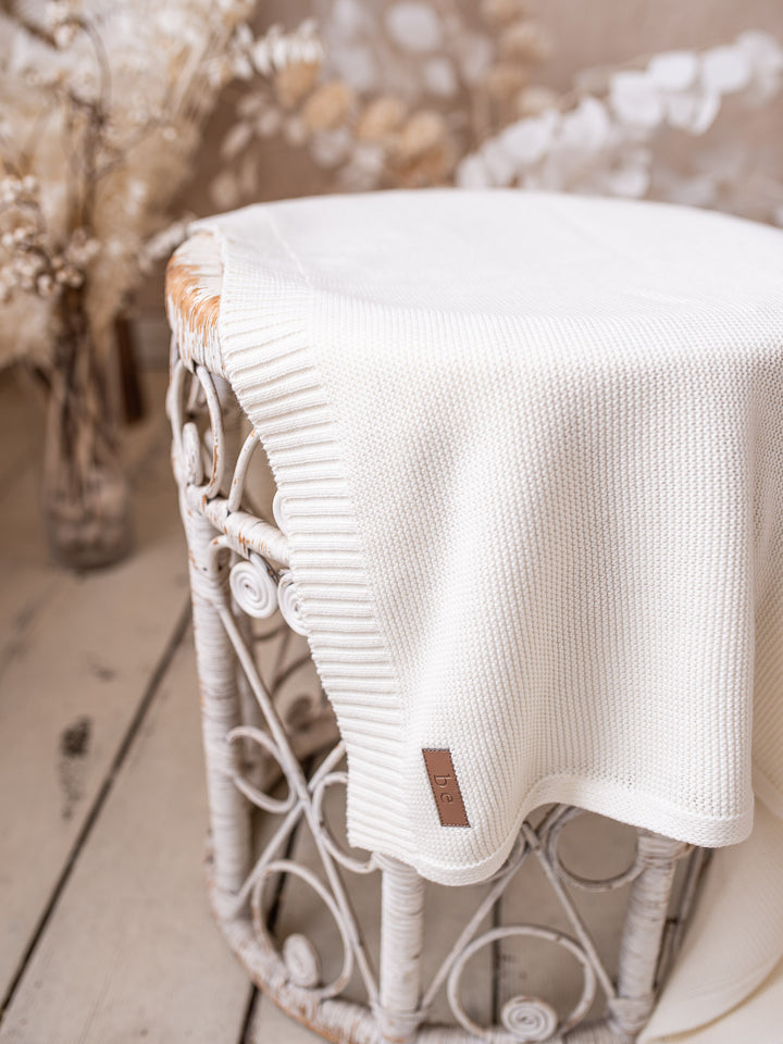 Pure - Knitted Baby Blanket - Milk