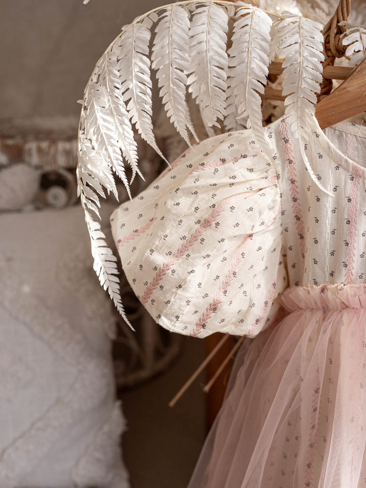 Fleur Vale - Soft Pink