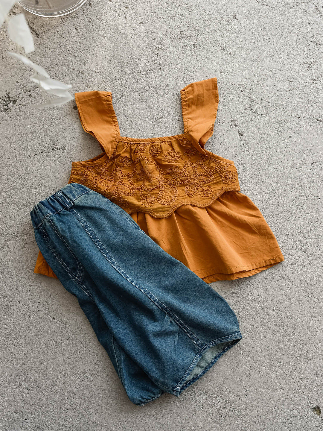 Willow Lane Top & Jeans Set