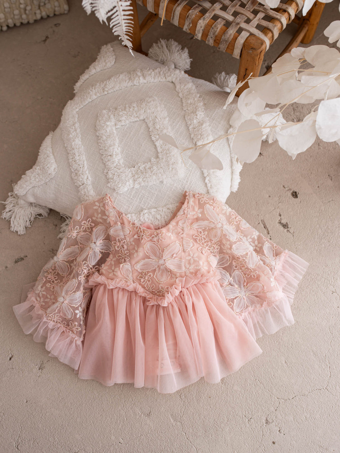 Love & Lace – Peachy Pink