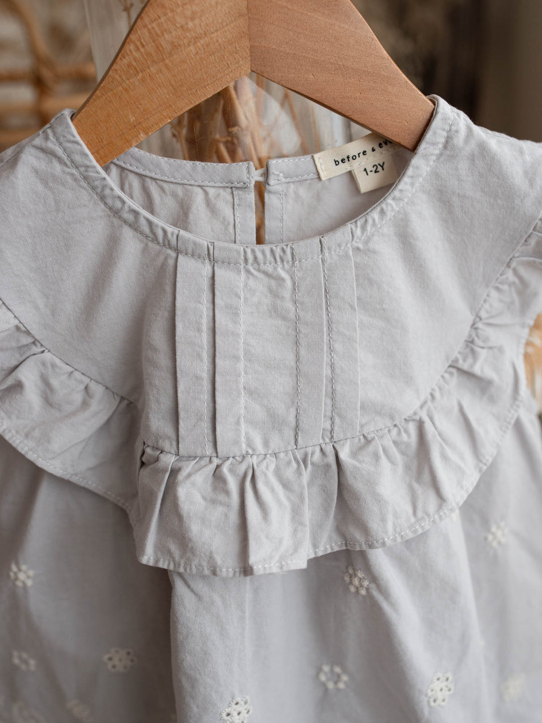 Livy Ann Top - Soft Grey
