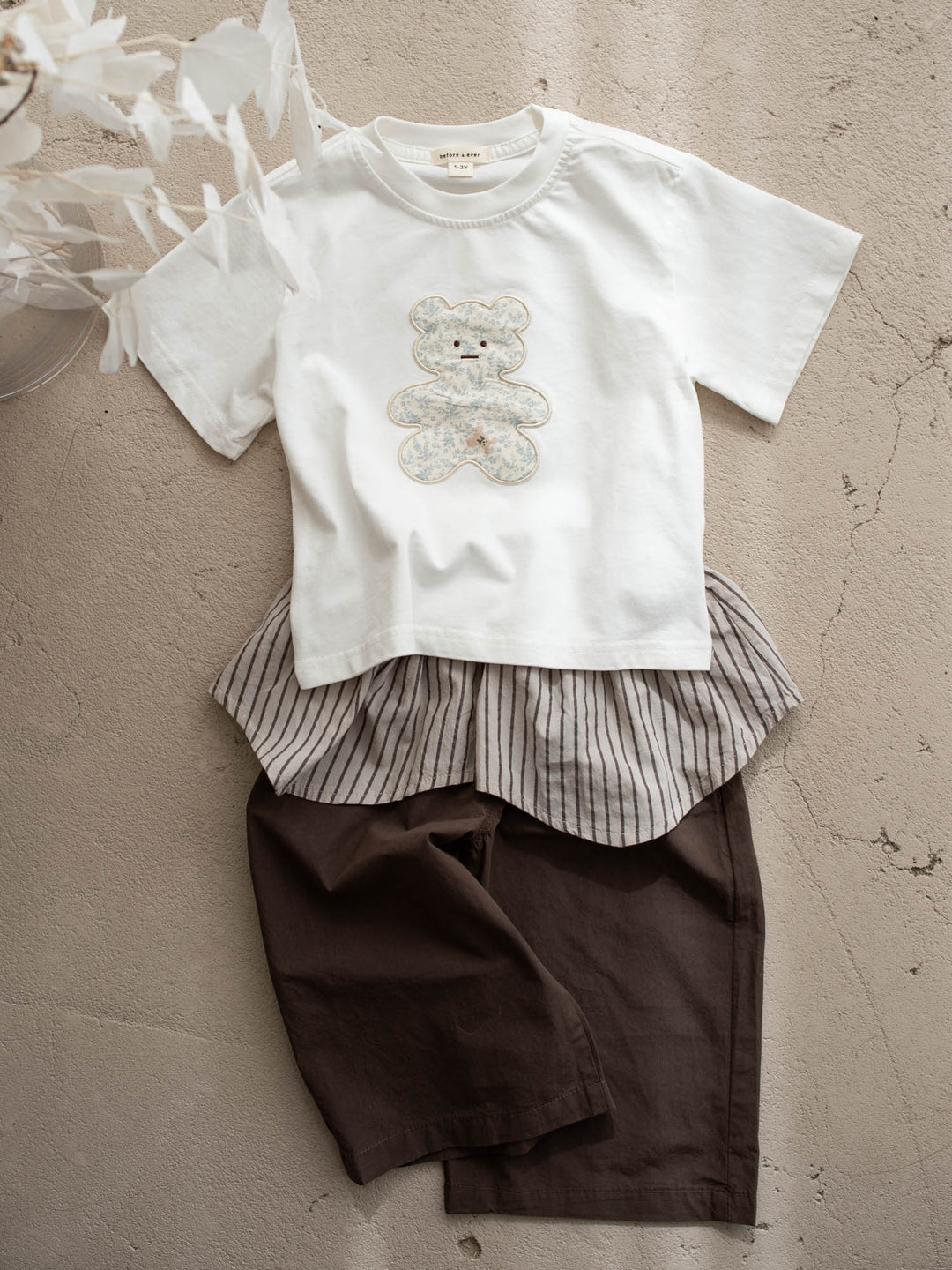 Garden Bear Tee – White