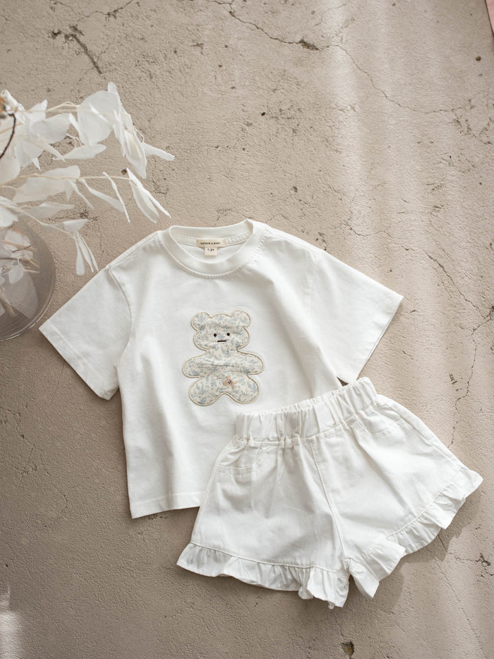 Garden Bear Tee – White