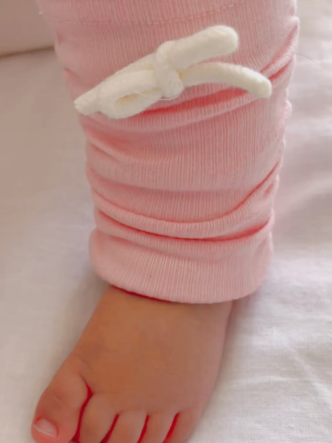 Buttercup Sweater - Baby Pink with White Flowers